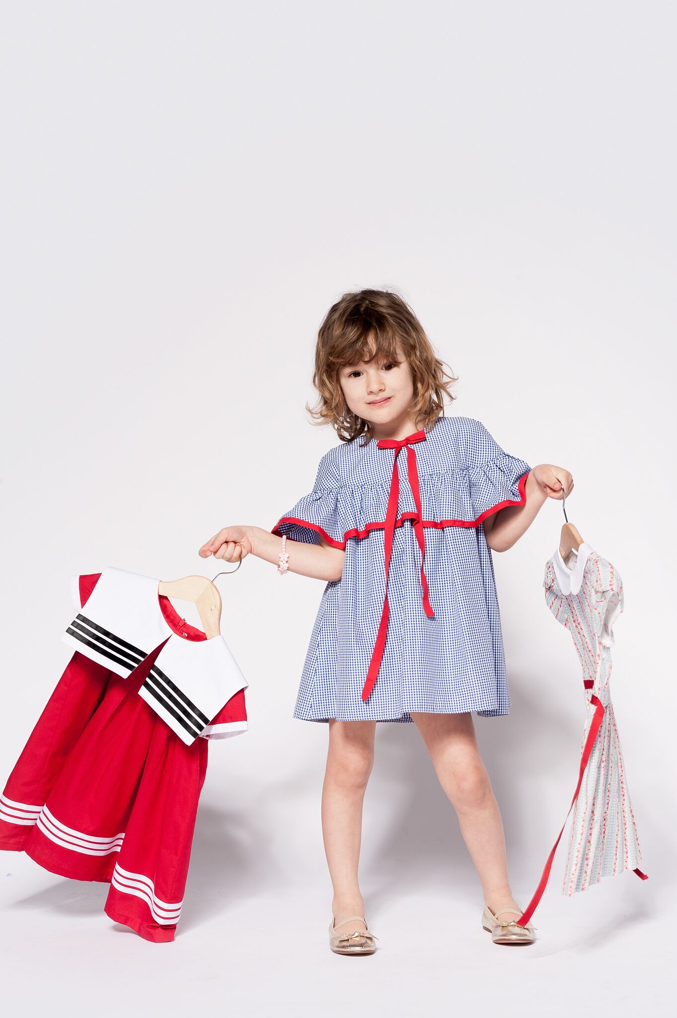 Curated boxes of children’s clothes delivered to your door – Mako-Kids