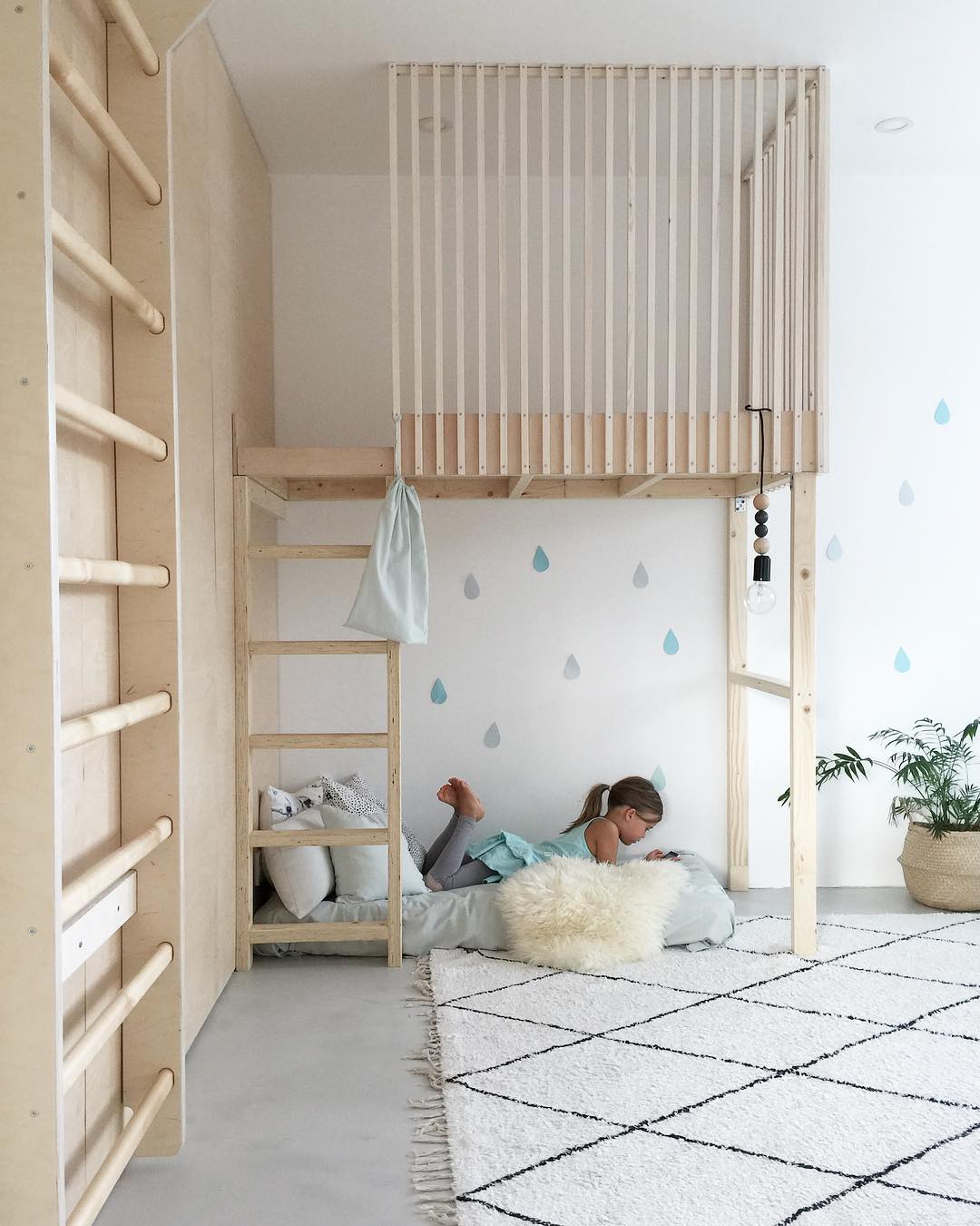 simple kids room