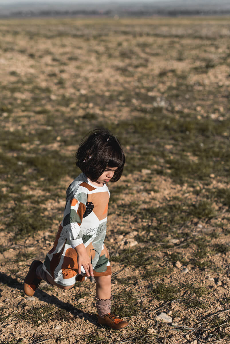 Lunamag.com kids fashion editorial: In the Road