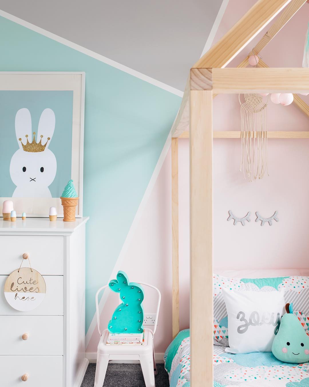 colour-block-walls-kids-room